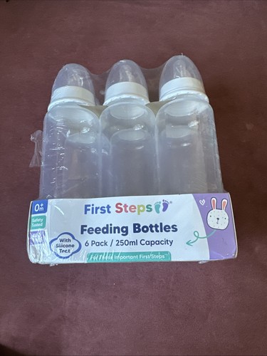 First steps feeding bottles - feeding,